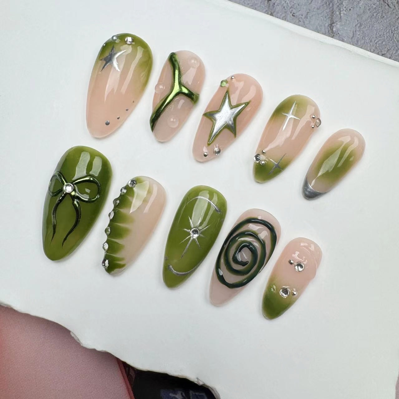 Handmade Nails/custom press on nails/party press on nails/Flakes for nails/wedding nails gift/Japanese nails/Long nails/Almond nails