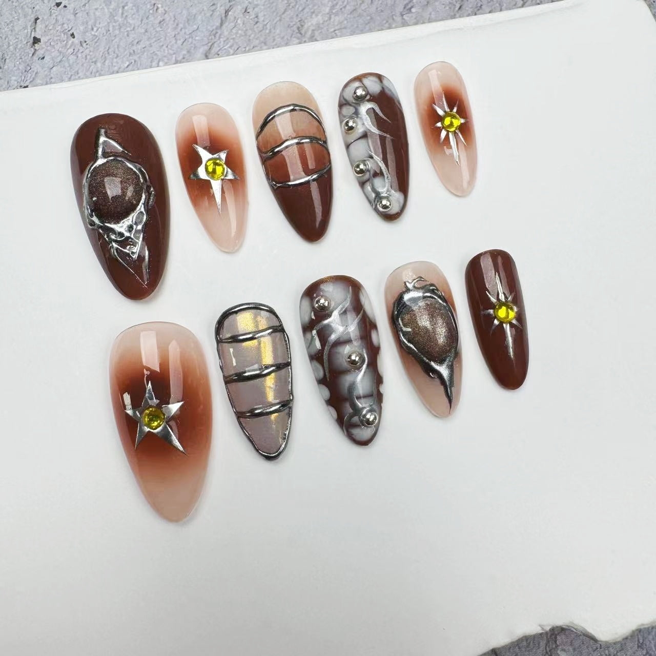 Handmade Nails/custom press on nails/party press on nails/Flakes for nails/wedding nails gift/Japanese nails/Long nails/Almond nails