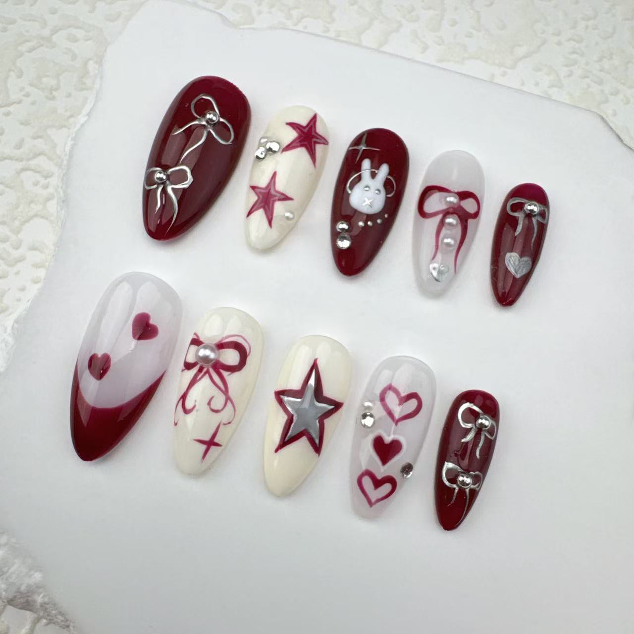Handmade nails/custom press on nails/party press on nails/Flakes for nails/Beautiful nails gift/nail art/Long nails/Almond nails