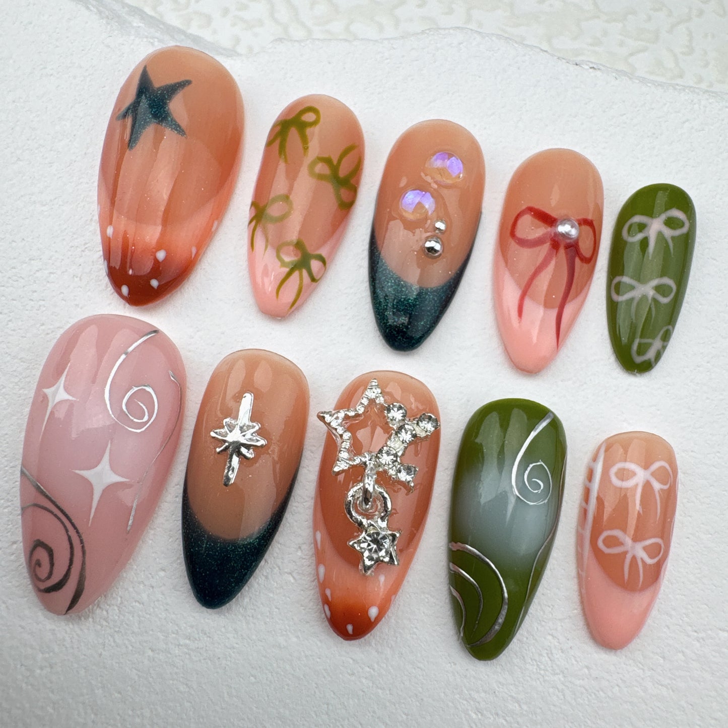3D nails/custom press on nails/party press on nails/Flakes for nails/Beautiful nails gift/nail art/Long nails/Almond nails