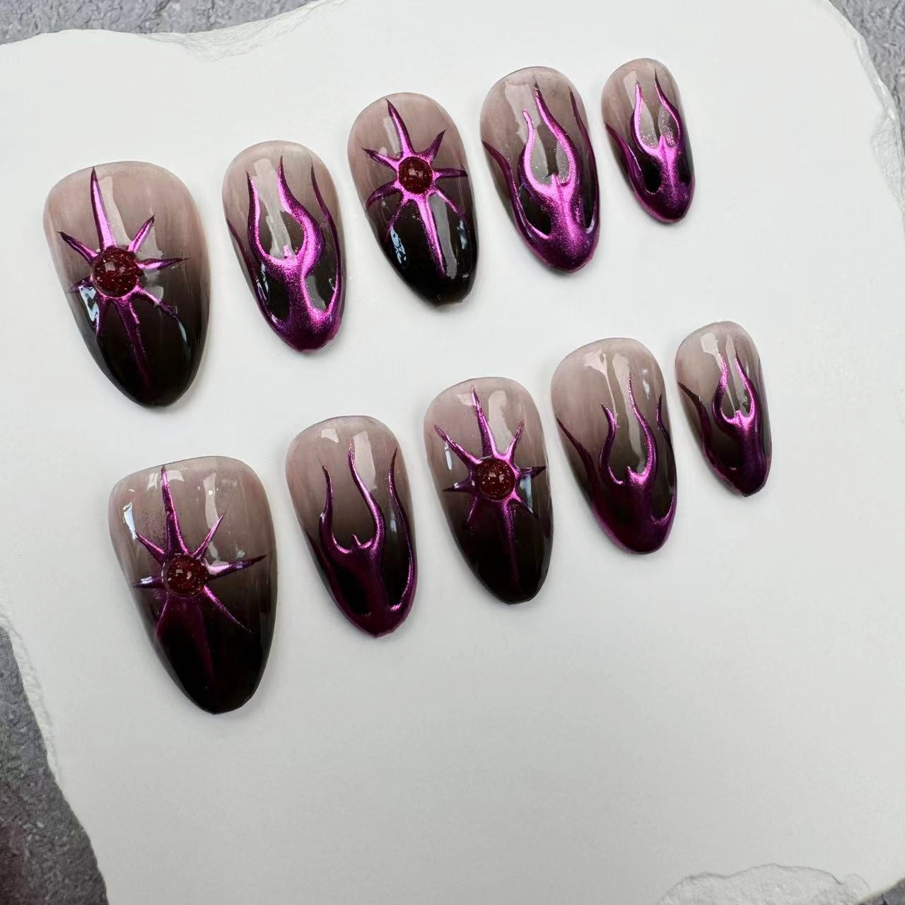 Handmade Nails/custom press on nails/party press on nails/Flakes for nails/wedding nails gift/Japanese nails/Long nails/Almond nails