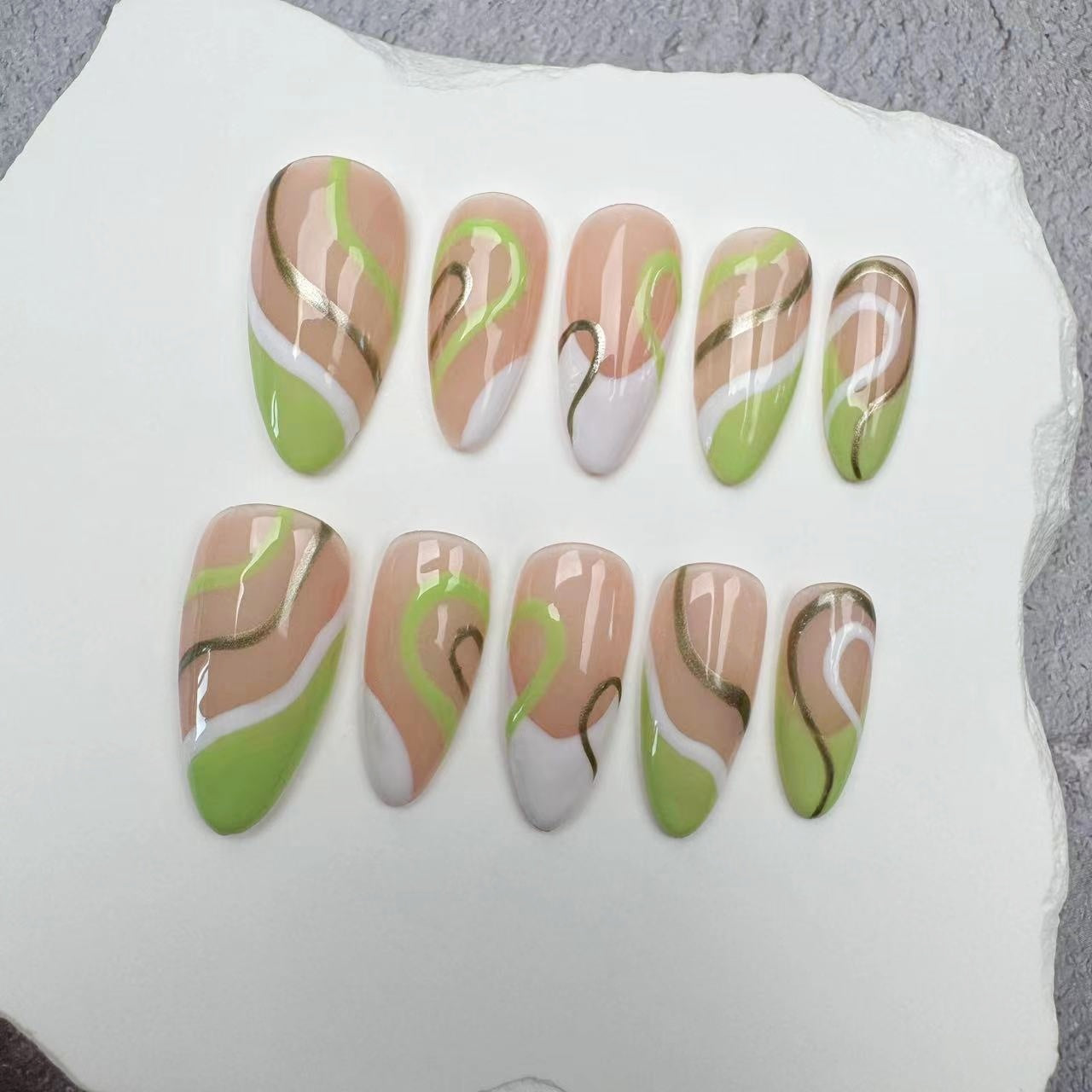 Handmade Nails/custom press on nails/party press on nails/Flakes for nails/wedding nails gift/Japanese nails/Long nails/Almond nails