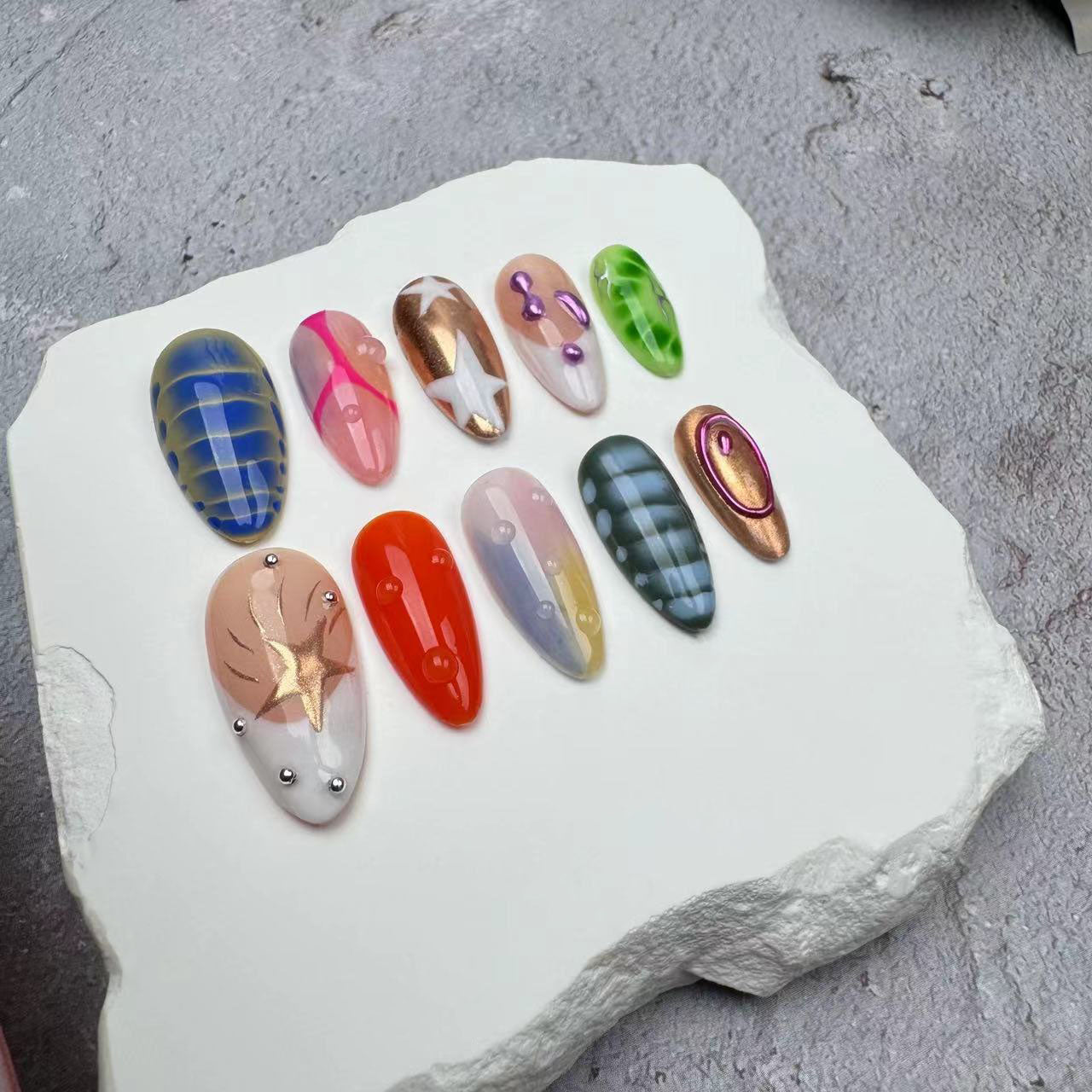 Handmade Nails/custom press on nails/party press on nails/Flakes for nails/wedding nails gift/Japanese nails/Long nails/Almond nails