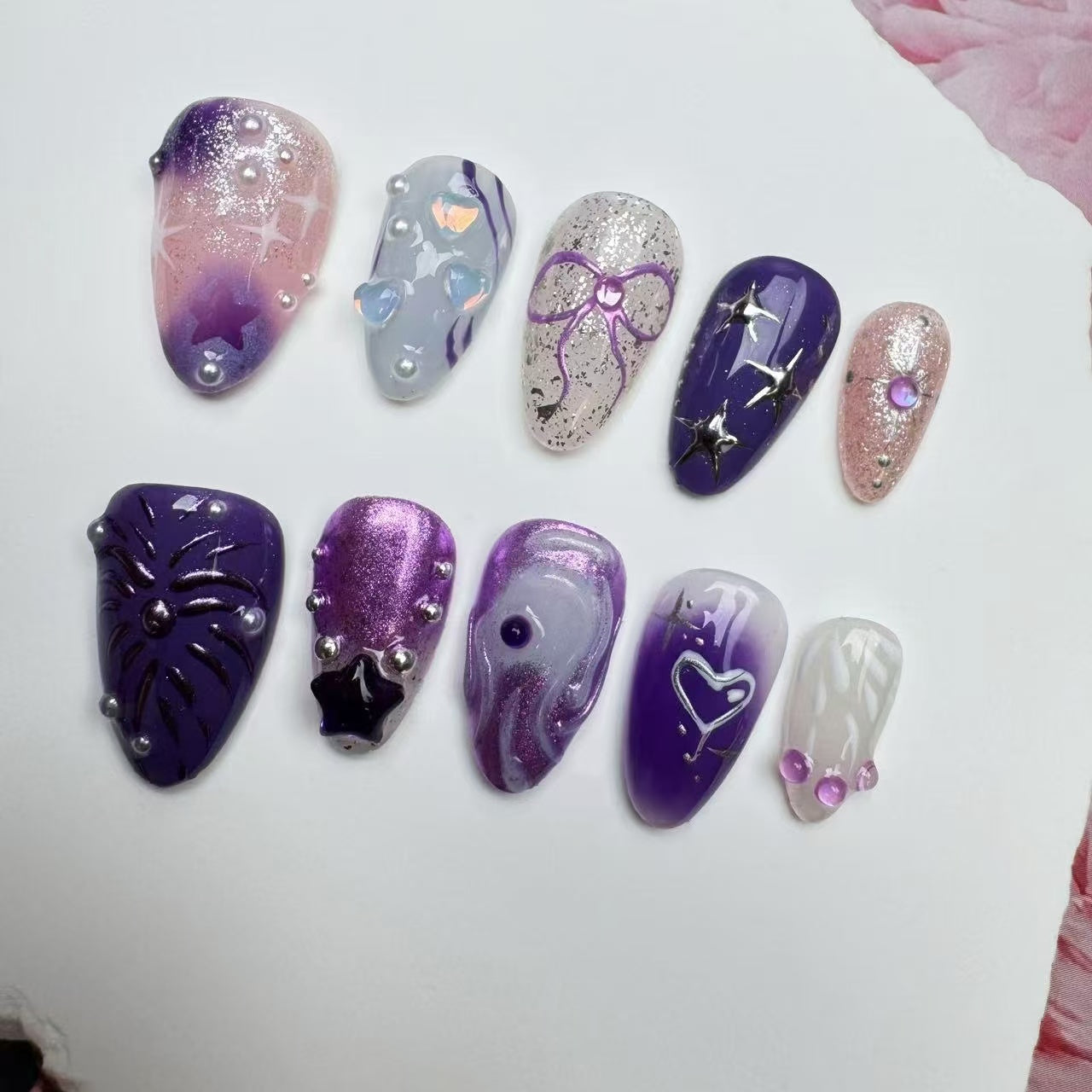 Handmade Nails/custom press on nails/party press on nails/Flakes for nails/wedding nails gift/Japanese nails/Long nails/Almond nails
