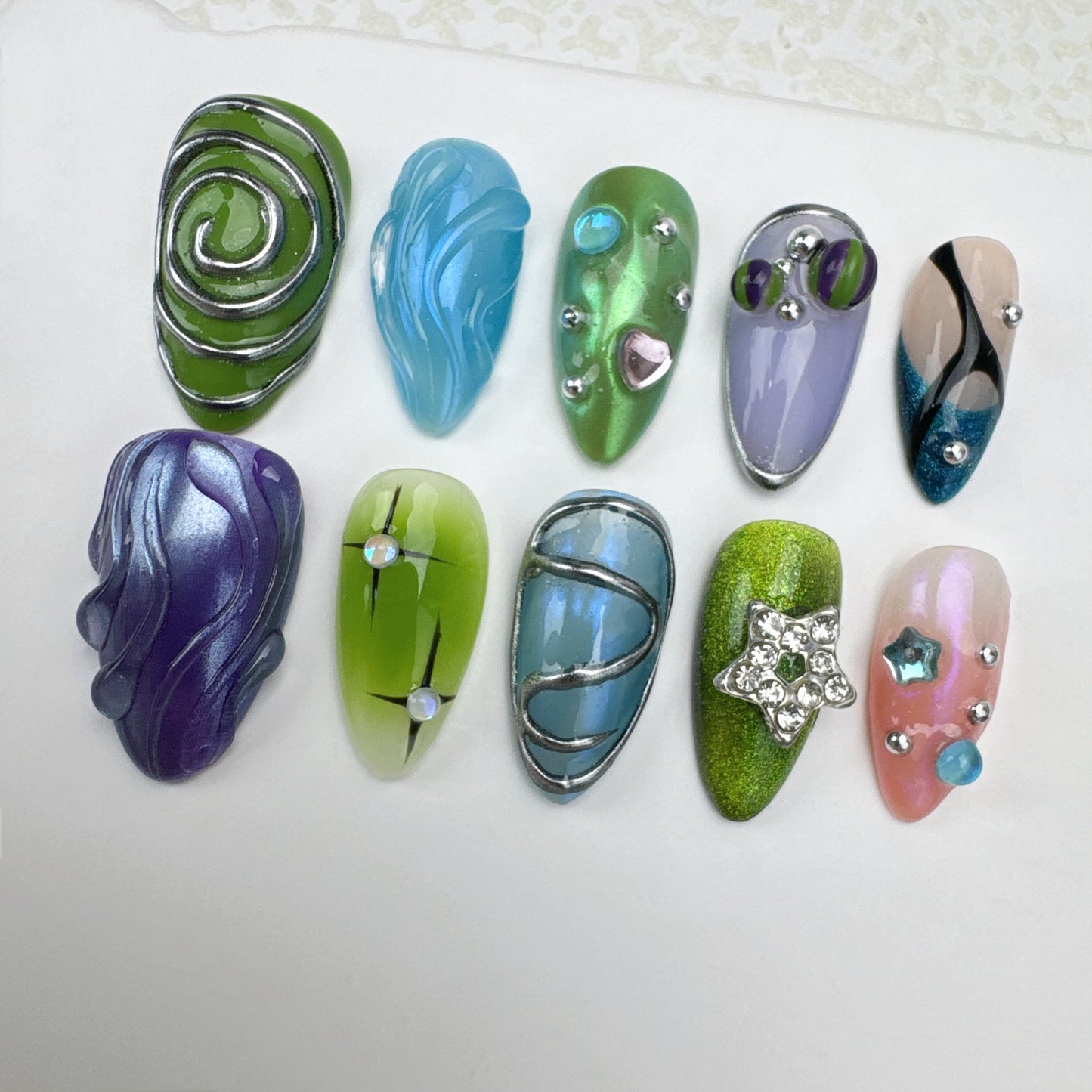 Handmade nails/custom press on nails/party press on nails/Flakes for nails/Beautiful nails gift/nail art/Long nails/Almond nails-8
