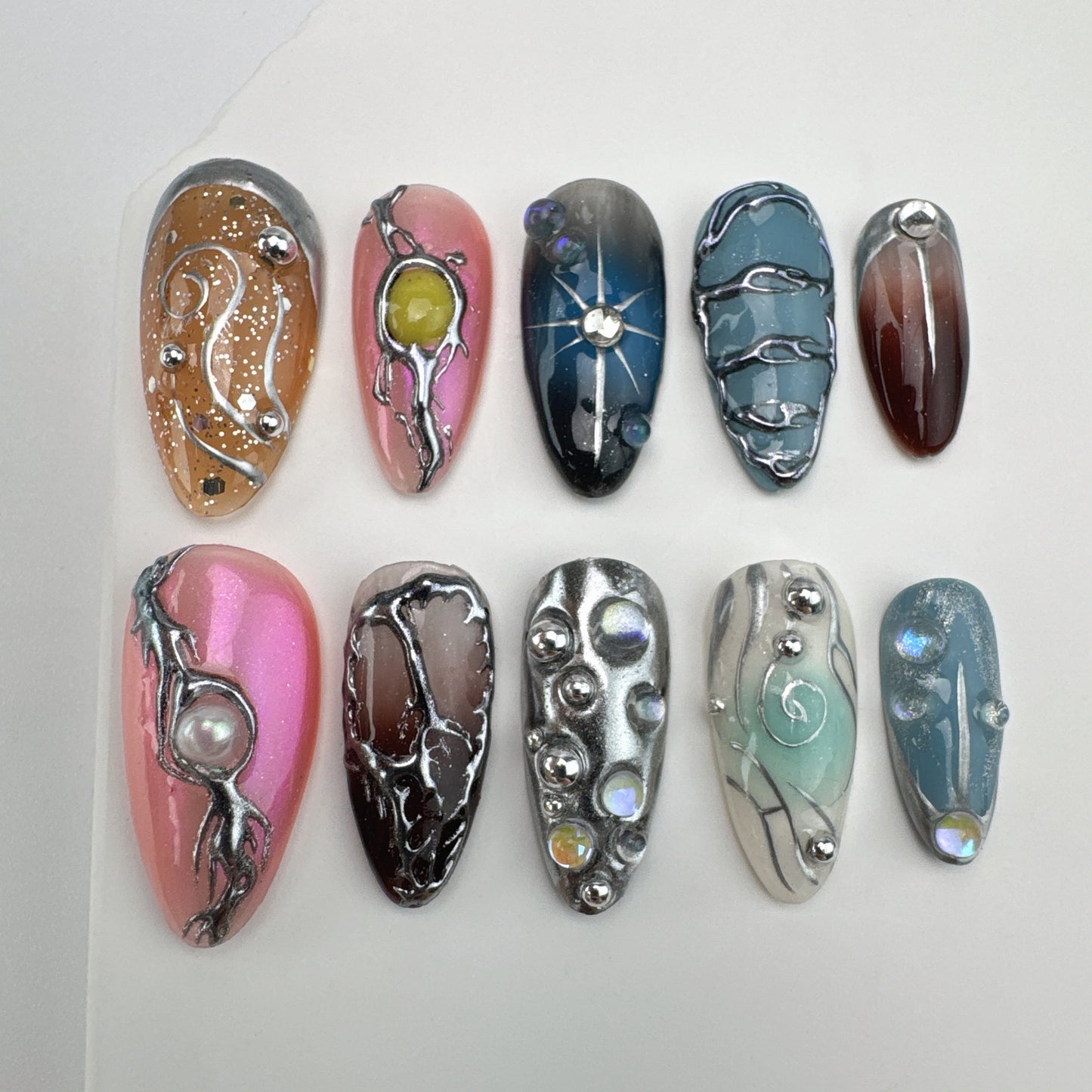 Handmade nails/custom press on nails/party press on nails/Flakes for nails/Beautiful nails gift/nail art/Long nails/Almond nails