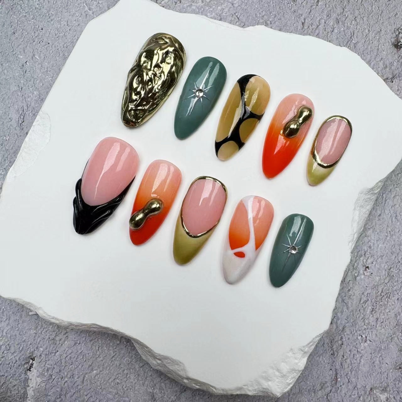 Handmade Nails/custom press on nails/party press on nails/Flakes for nails/wedding nails gift/Japanese nails/Long nails/Almond nails