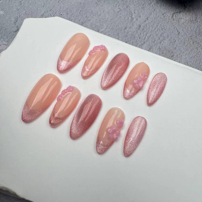 Handmade Nails/custom press on nails/party press on nails/Flakes for nails/wedding nails gift/Japanese nails/Long nails/Almond nails