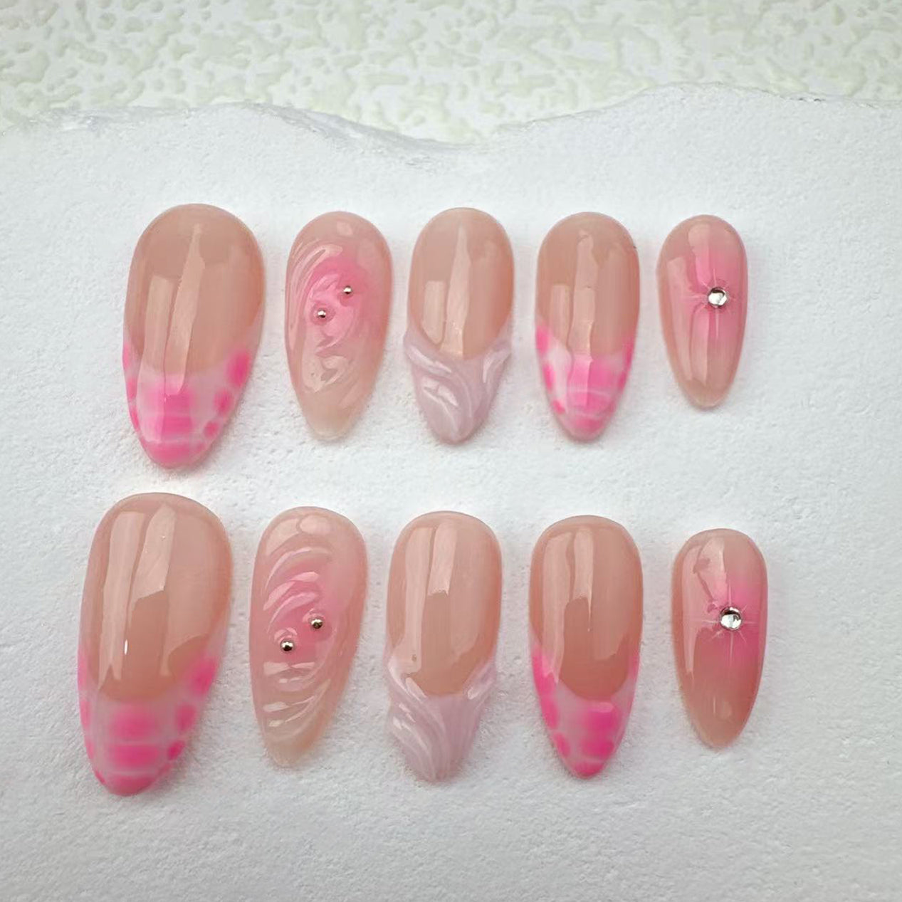 Handmade nails/custom press on nails/party press on nails/Flakes for nails/Beautiful nails gift/nail art/Long nails/Almond nails