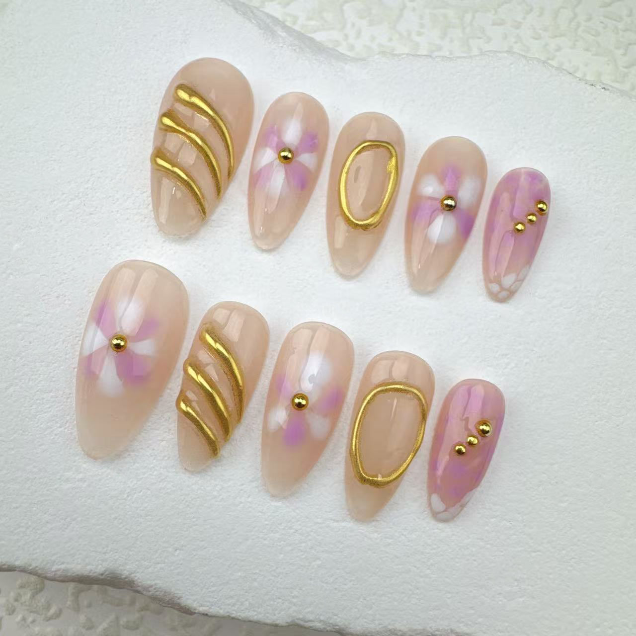 Handmade nails/custom press on nails/party press on nails/Flakes for nails/Beautiful nails gift/nail art/Long nails/Almond nails