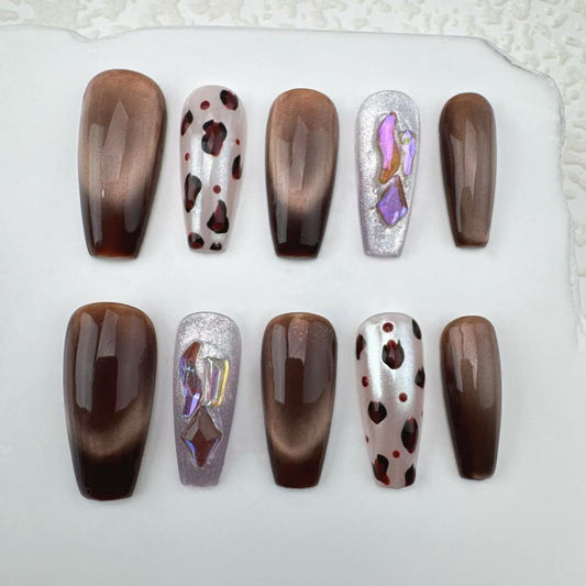 Handmade nails/custom press on nails/party press on nails/Flakes for nails/Beautiful nails gift/nail art/Long nails/Almond nails