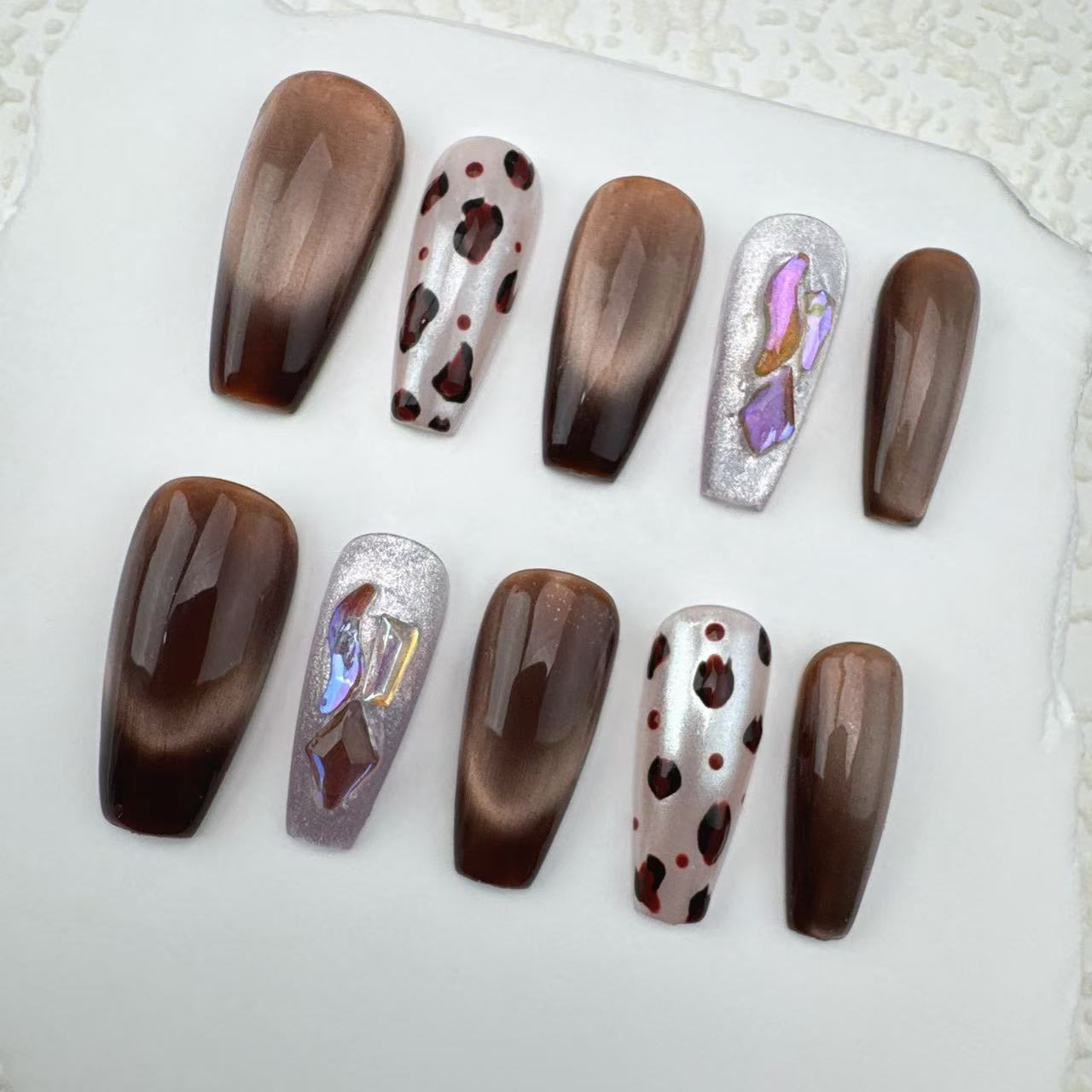 Handmade nails/custom press on nails/party press on nails/Flakes for nails/Beautiful nails gift/nail art/Long nails/Almond nails