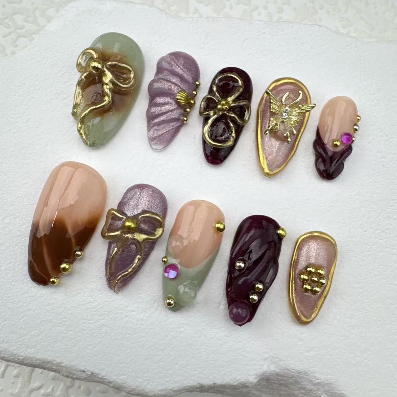 3D nails/custom press on nails/party press on nails/Flakes for nails/Beautiful nails gift/nail art/Long nails/Almond nails