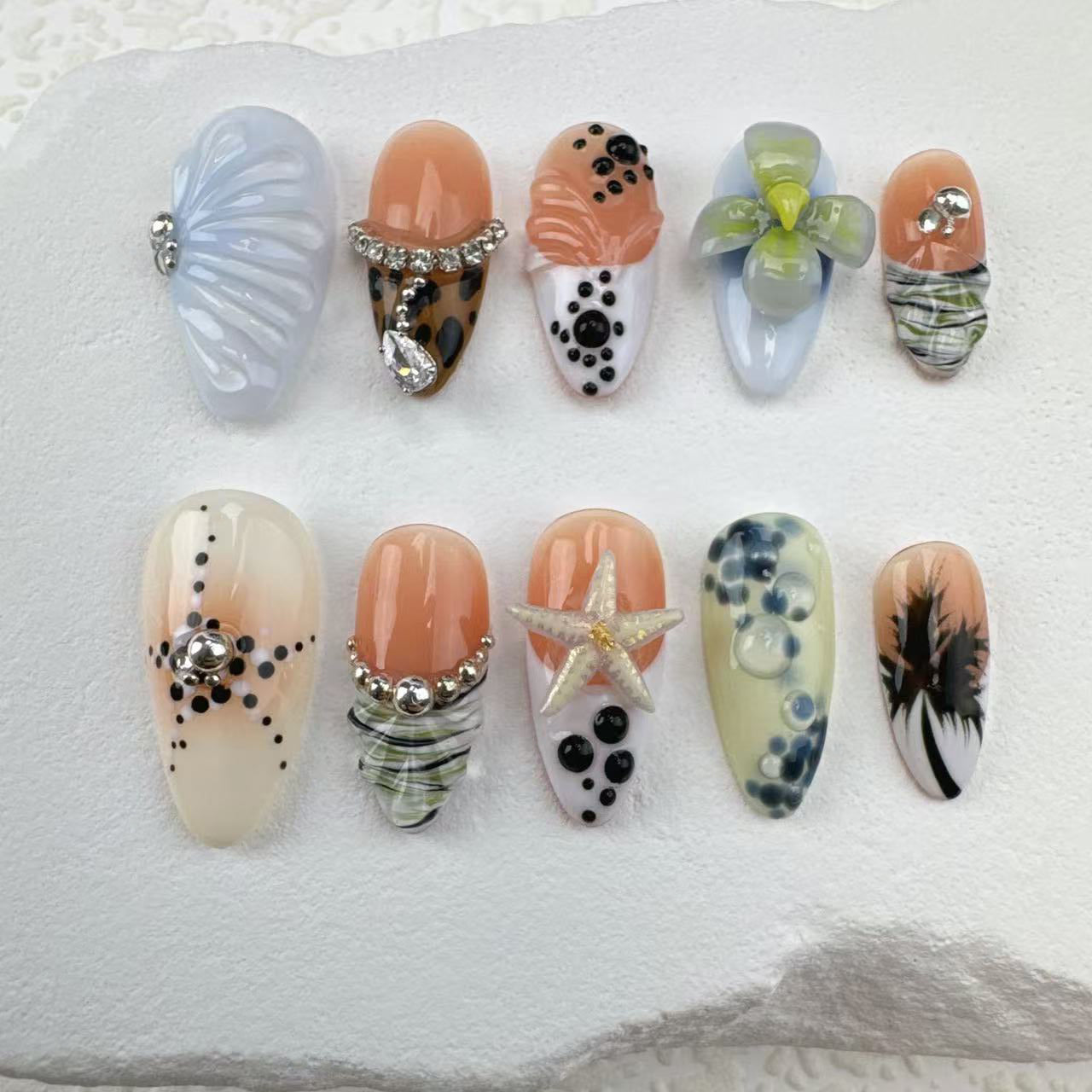 3D flower nails/custom press on nails/party press on nails/Flakes for nails/Beautiful nails gift/nail art/Long nails/Almond nails