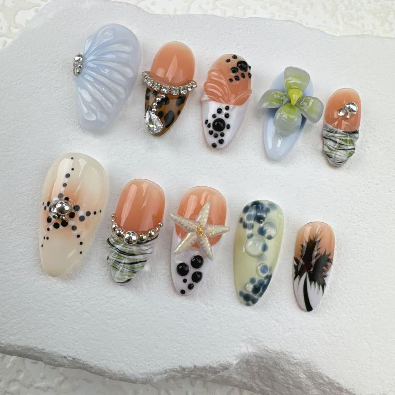 3D flower nails/custom press on nails/party press on nails/Flakes for nails/Beautiful nails gift/nail art/Long nails/Almond nails