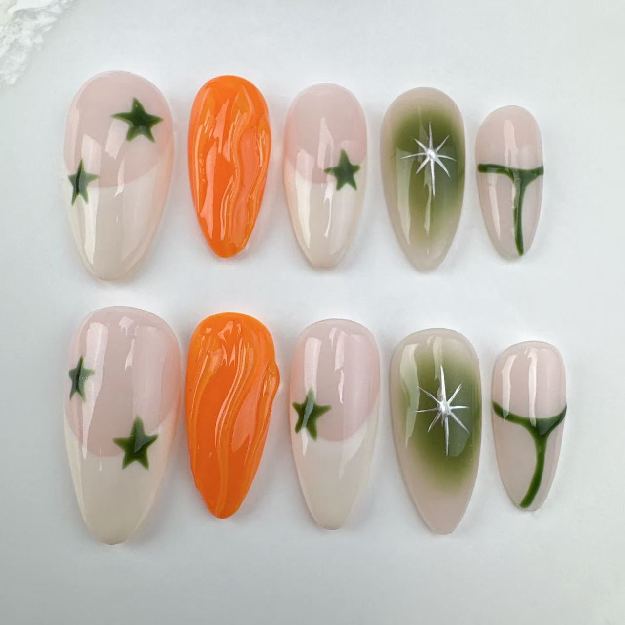 Handmade nails/custom press on nails/party press on nails/Flakes for nails/Beautiful nails gift/nail art/Long nails/Almond nails