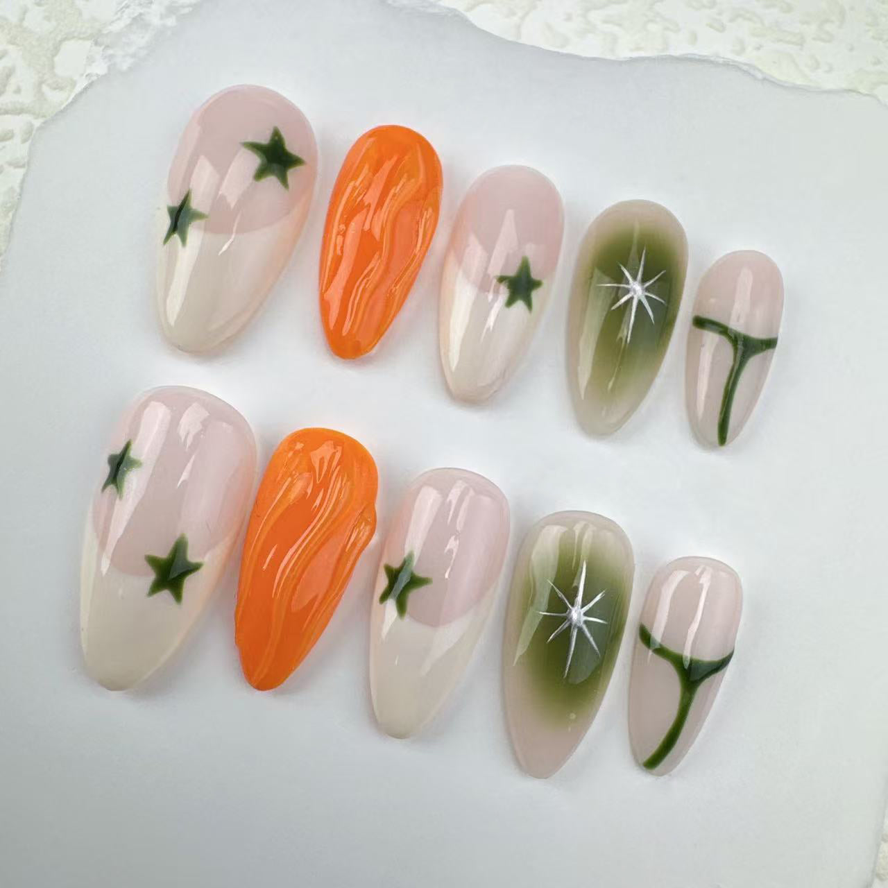 Handmade nails/custom press on nails/party press on nails/Flakes for nails/Beautiful nails gift/nail art/Long nails/Almond nails