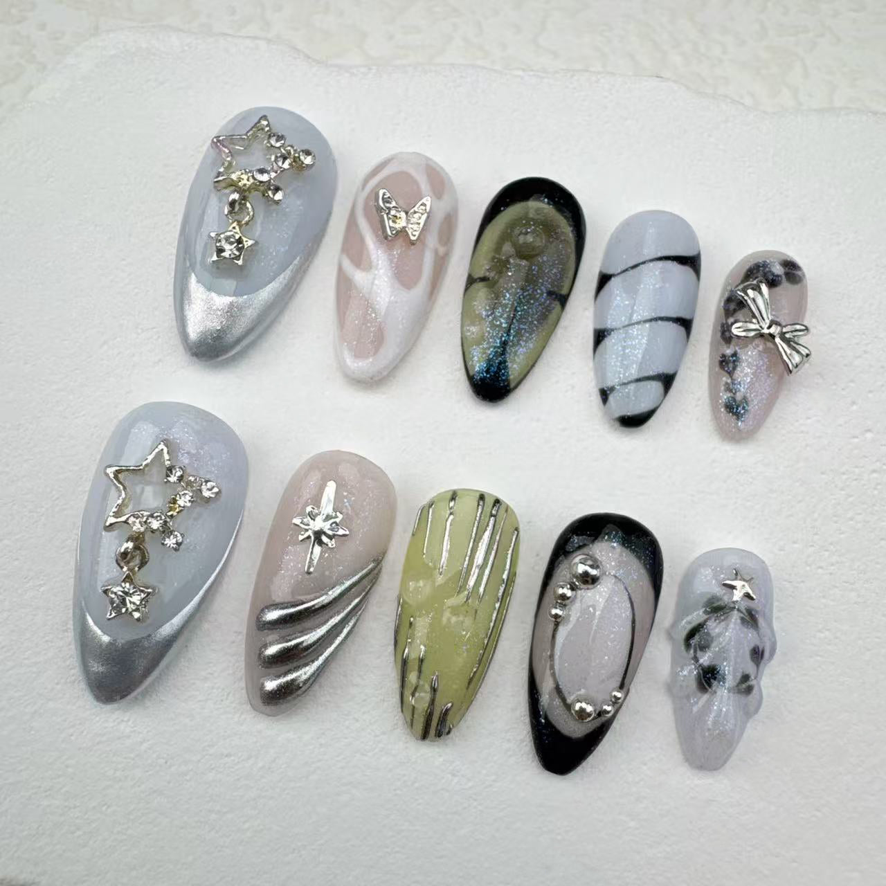 3D nails/custom press on nails/party press on nails/Flakes for nails/Beautiful nails gift/nail art/Long nails/Almond nails