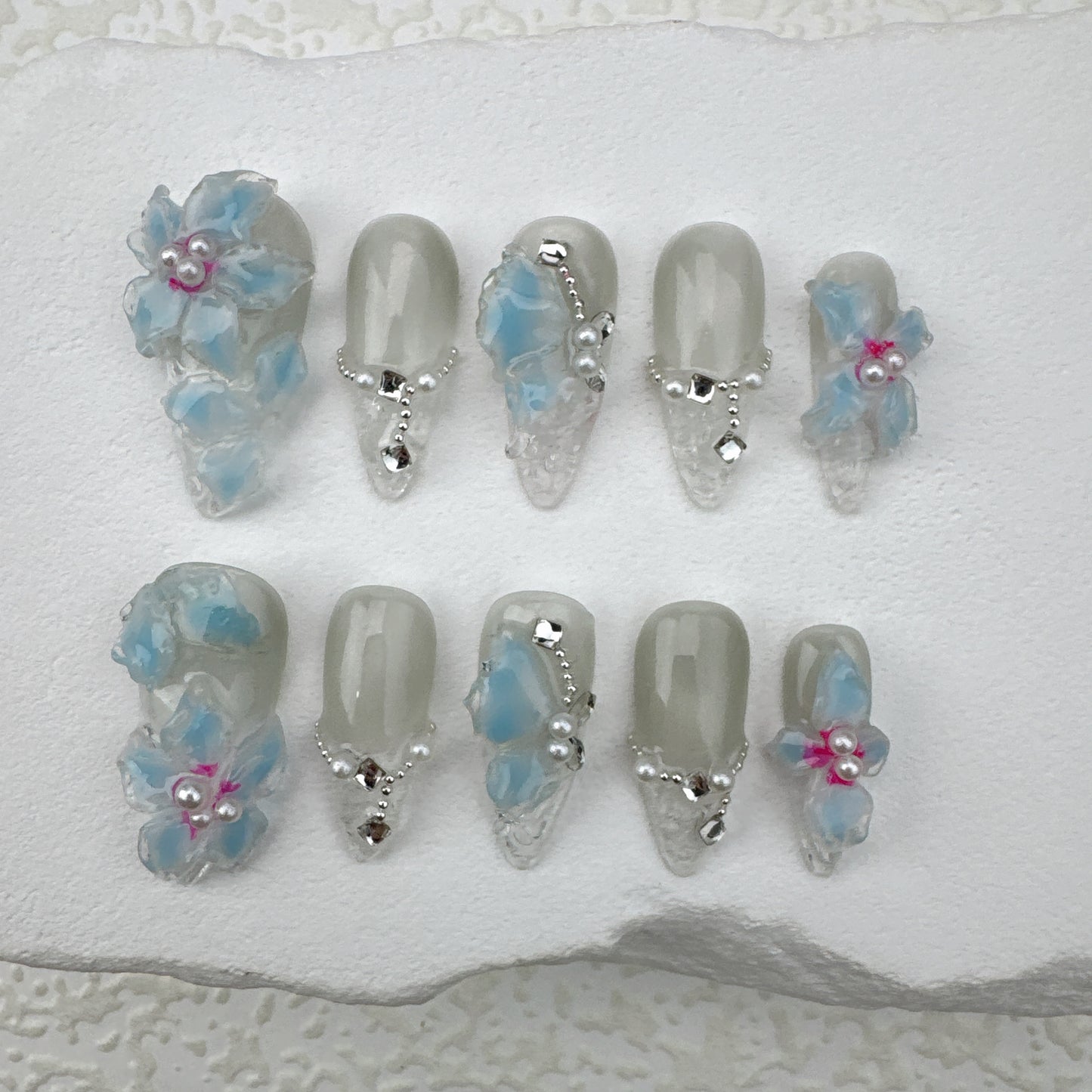 3D flower nails/custom press on nails/party press on nails/Flakes for nails/Beautiful nails gift/nail art/Long nails/Almond nails-14