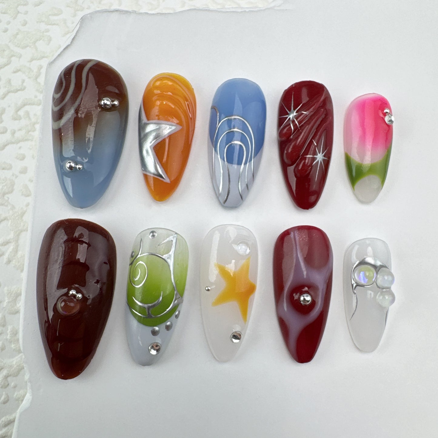 Handmade nails/custom press on nails/party press on nails/Flakes for nails/Beautiful nails gift/nail art/Long nails/Almond nails
