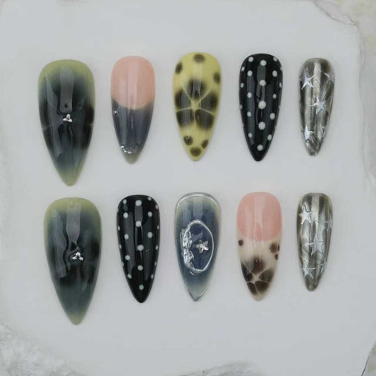 Handmade nails/custom press on nails/party press on nails/Flakes for nails/Beautiful nails gift/nail art/Long nails/Almond nail