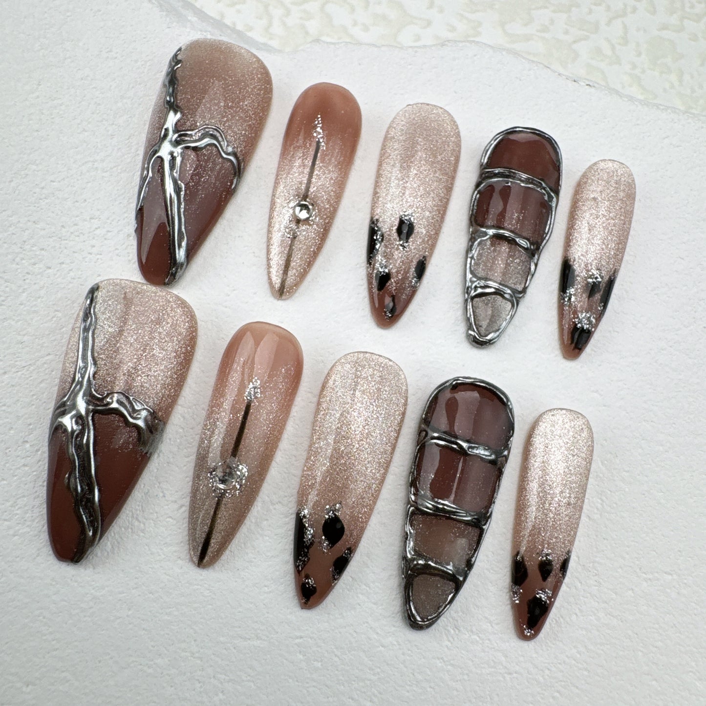 Handmade nails/custom press on nails/party press on nails/Flakes for nails/Beautiful nails gift/nail art/Long nails/Almond nails