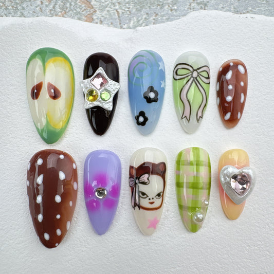 Handmade Nails/custom press on nails/party press on nails/Flakes for nails/Beautiful nails gift/nail art/Long nails/Almond nails