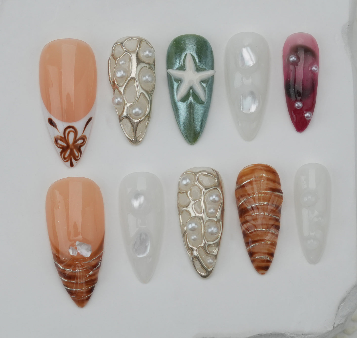 Handmade nails/custom press on nails/party press on nails/Flakes for nails/Beautiful nails gift/nail art/Long nails/Almond nails