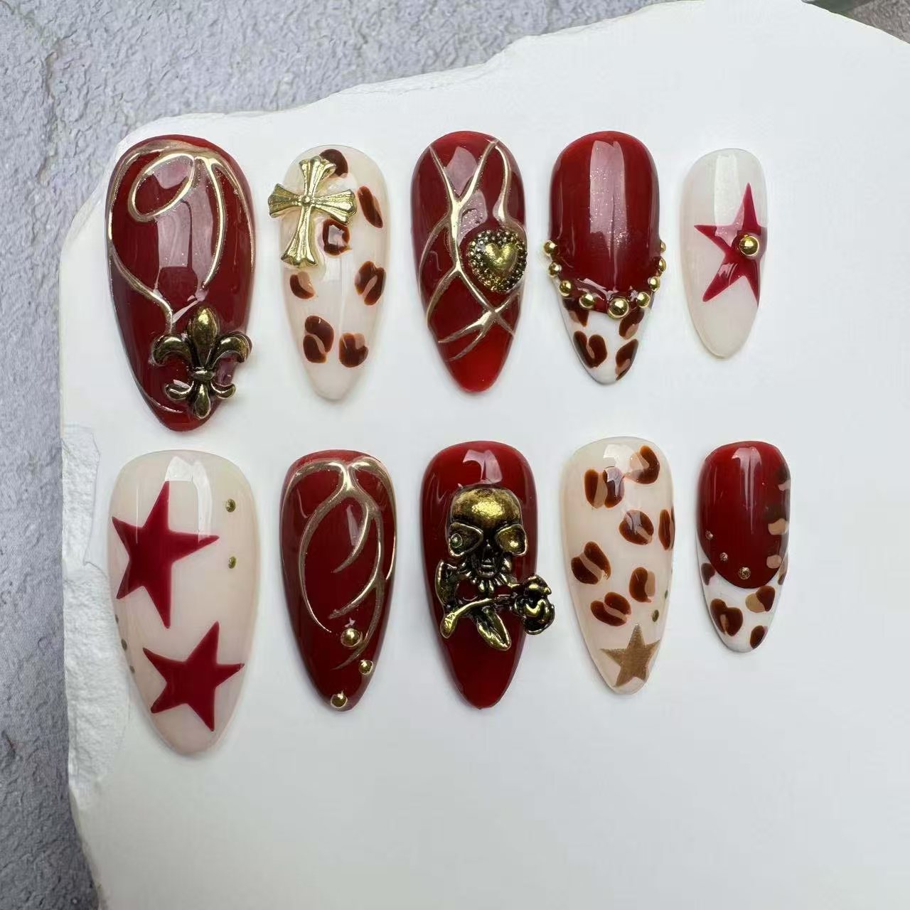 Handmade Nails/custom press on nails/party press on nails/Flakes for nails/wedding nails gift/Japanese nails/Long nails/Almond nails