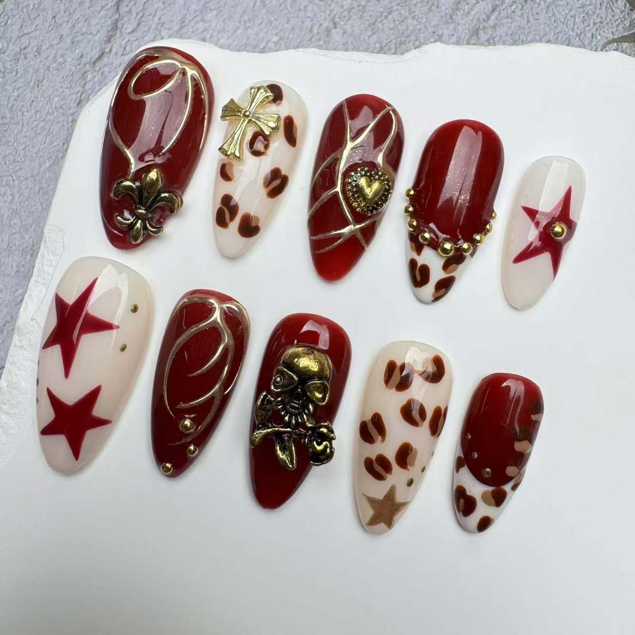 Handmade Nails/custom press on nails/party press on nails/Flakes for nails/wedding nails gift/Japanese nails/Long nails/Almond nails