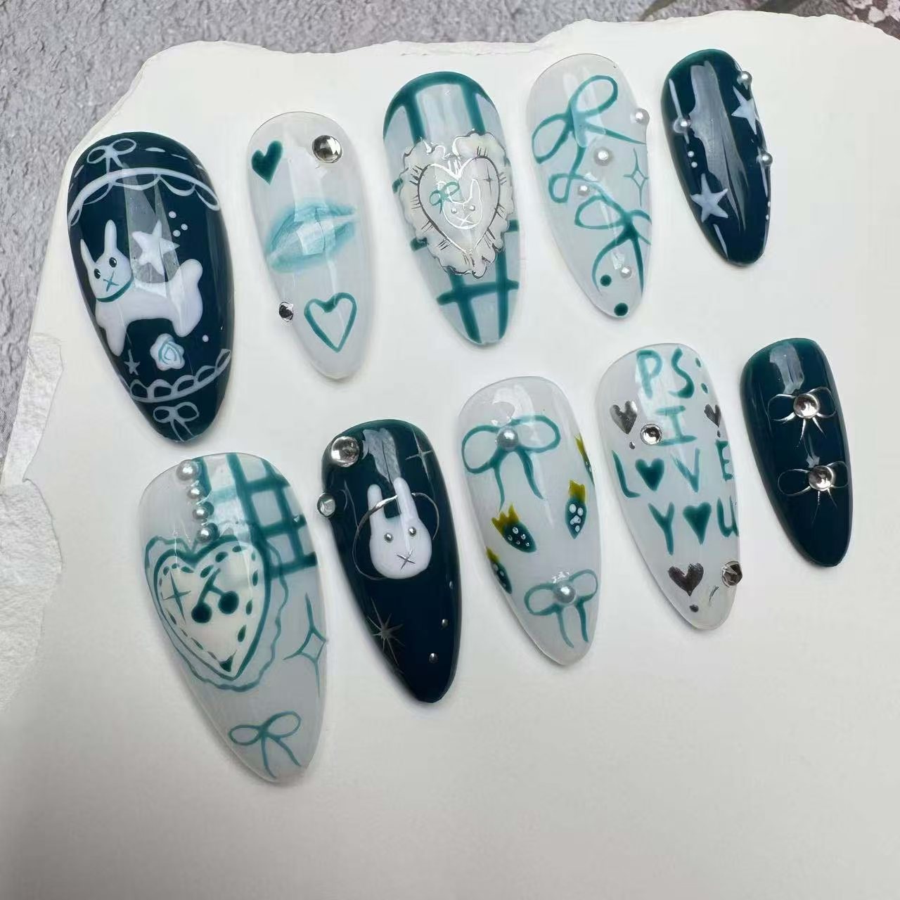 Handmade Nails/custom press on nails/party press on nails/Flakes for nails/wedding nails gift/Japanese nails/Long nails/Almond nails