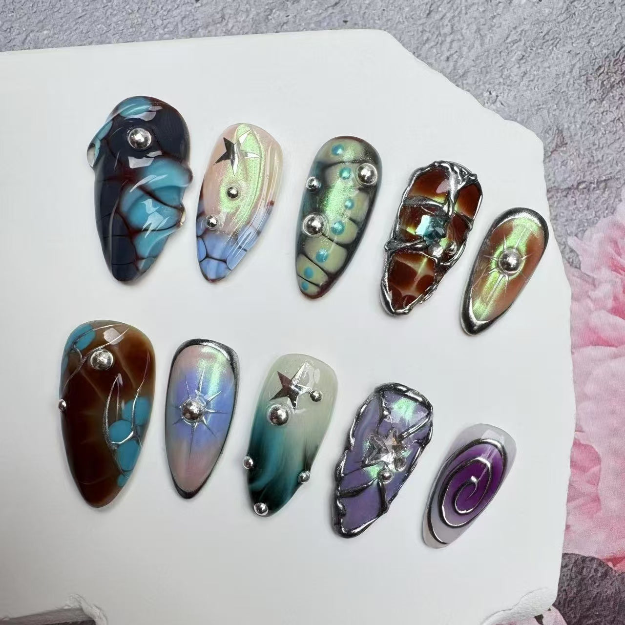 Handmade Nails/custom press on nails/party press on nails/Flakes for nails/wedding nails gift/Japanese nails/Long nails/Almond nails