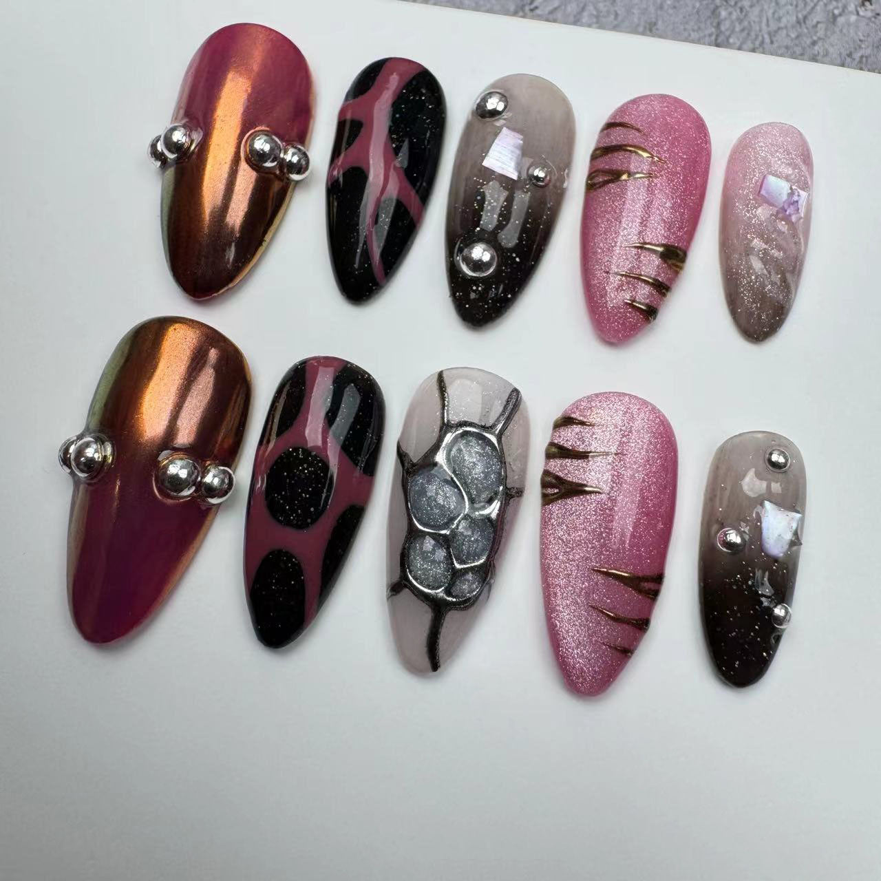 Handmade Nails/custom press on nails/party press on nails/Flakes for nails/wedding nails gift/Japanese nails/Long nails/Almond nails