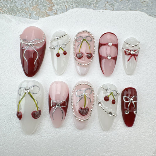 Handmade Nails/custom press on nails/party press on nails/Flakes for nails/Beautiful nails gift/nail art/Long nails/Almond nails