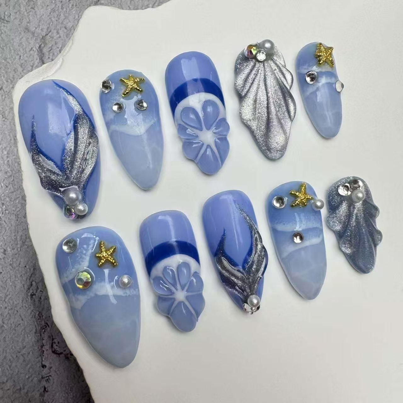Handmade Nails/custom press on nails/party press on nails/Flakes for nails/wedding nails gift/Japanese nails/Long nails/Almond nails