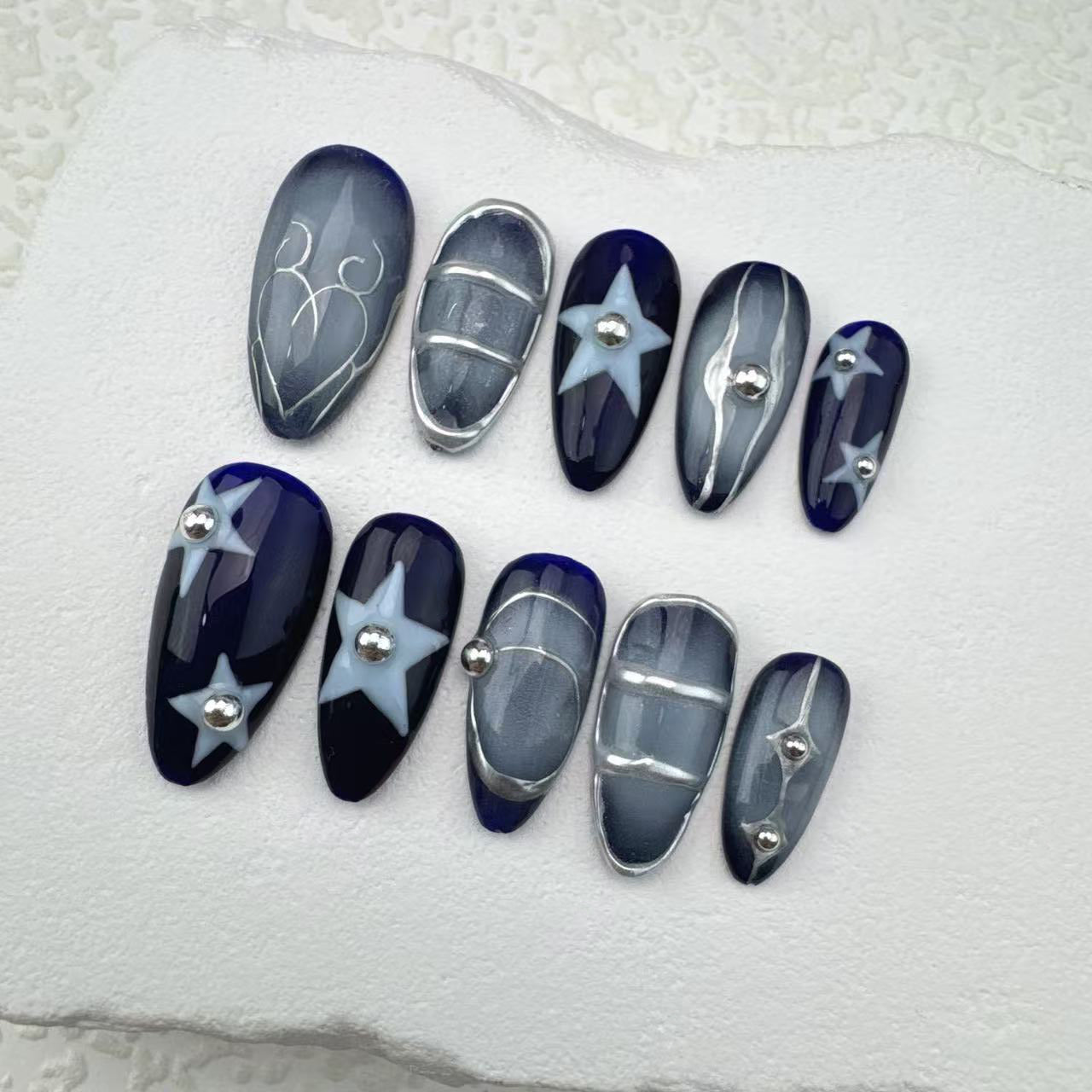 Handmade nails/custom press on nails/party press on nails/Flakes for nails/Beautiful nails gift/nail art/Long nails/Almond nails