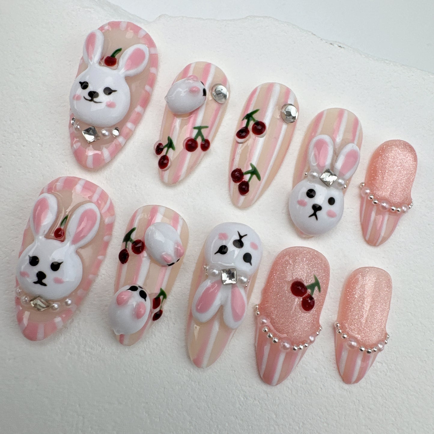 3D nails/custom press on nails/party press on nails/Flakes for nails/Beautiful nails gift/nail art/Long nails/Almond nails