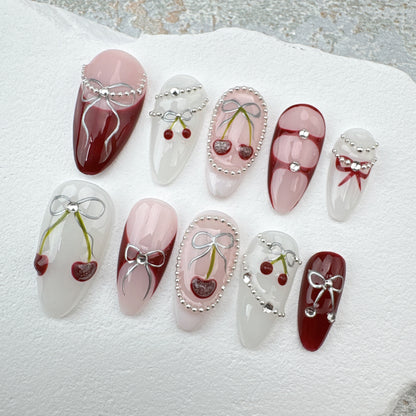 Handmade Nails/custom press on nails/party press on nails/Flakes for nails/Beautiful nails gift/nail art/Long nails/Almond nails