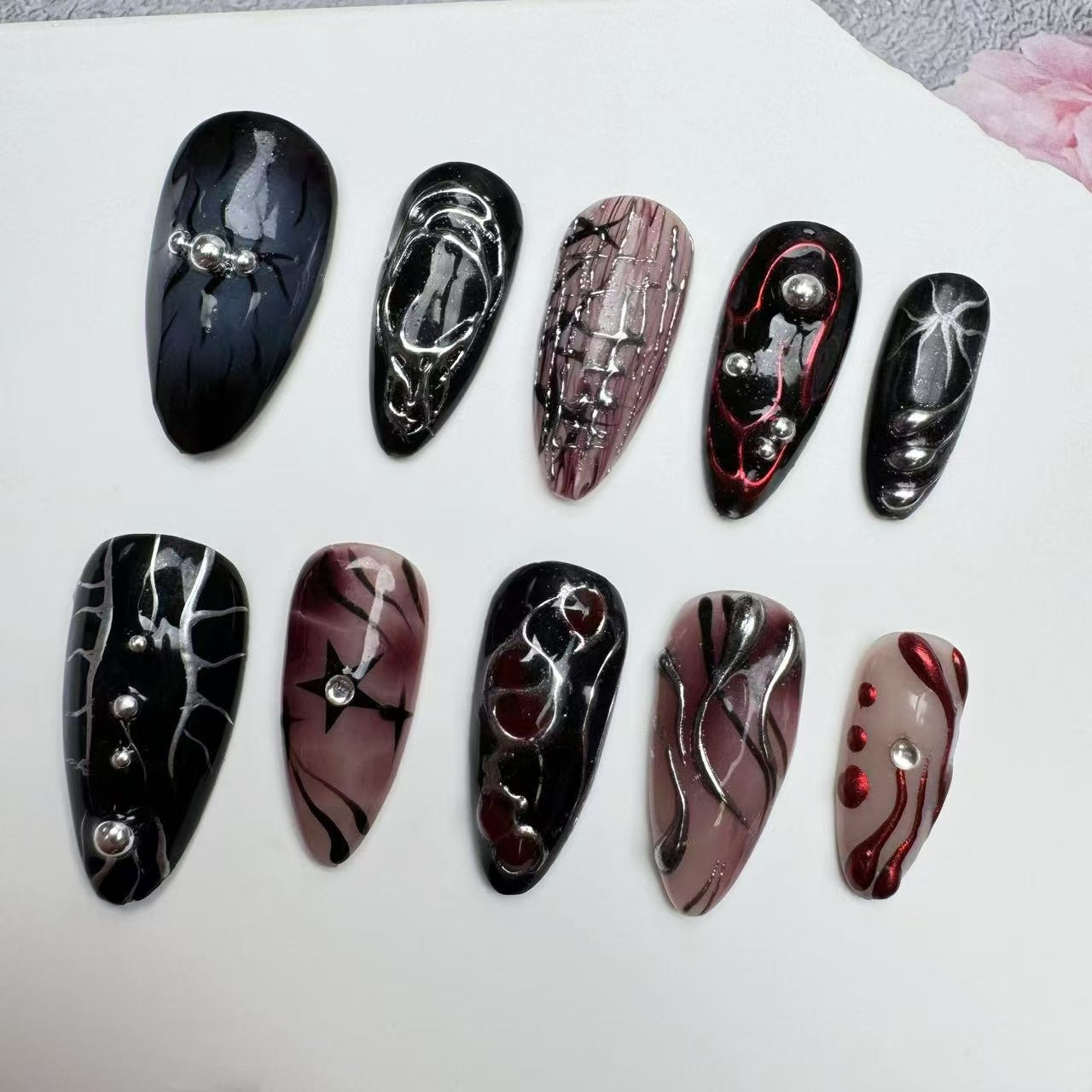 Handmade Nails/custom press on nails/party press on nails/Flakes for nails/wedding nails gift/Japanese nails/Long nails/Almond nails