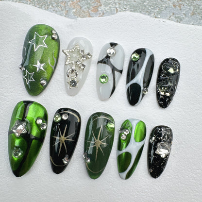Handmade Nails/custom press on nails/party press on nails/Flakes for nails/Beautiful nails gift/nail art/Long nails/Almond nails