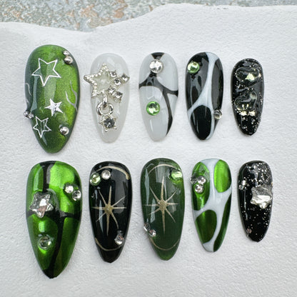 Handmade Nails/custom press on nails/party press on nails/Flakes for nails/Beautiful nails gift/nail art/Long nails/Almond nails