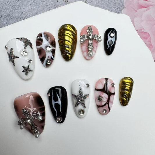 Handmade Nails/custom press on nails/party press on nails/Flakes for nails/wedding nails gift/Japanese nails/Long nails/Almond nails