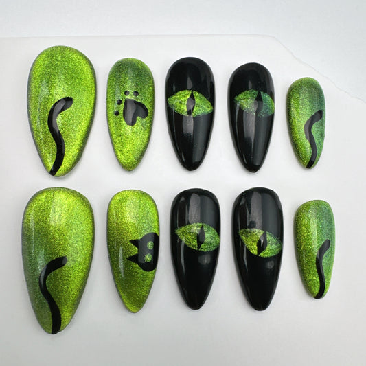 Handmade nails/custom press on nails/party press on nails/Flakes for nails/Beautiful nails gift/nail art/Long nails/Almond nails