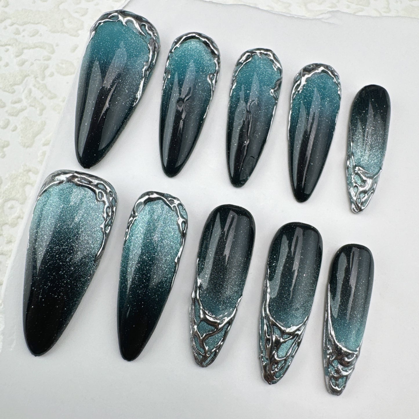 Handmade nails/custom press on nails/party press on nails/Flakes for nails/Beautiful nails gift/nail art/Long nails/Almond nails
