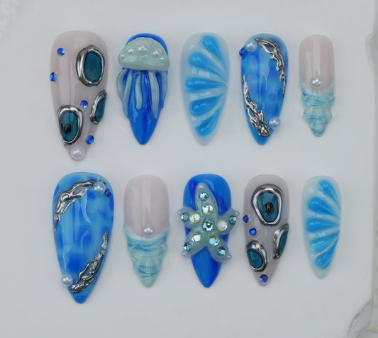 Handmade nails/custom press on nails/party press on nails/Flakes for nails/Beautiful nails gift/nail art/Long nails/Almond nails
