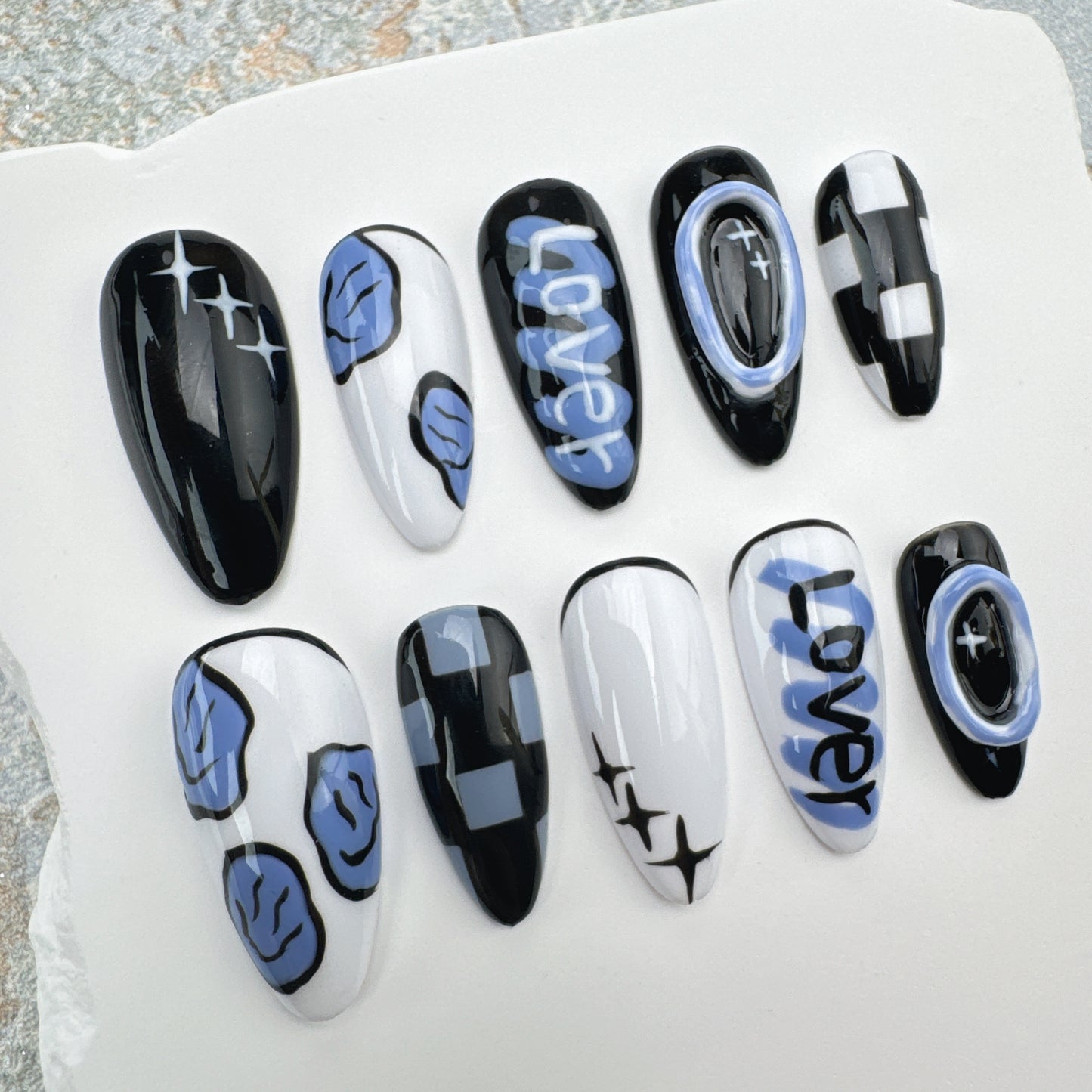 Handmade Nails/custom press on nails/party press on nails/Flakes for nails/Beautiful nails gift/nail art/Long nails/Almond nails