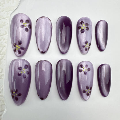 Handmade nails/custom press on nails/party press on nails/Flakes for nails/Beautiful nails gift/nail art/Long nails/Almond nails