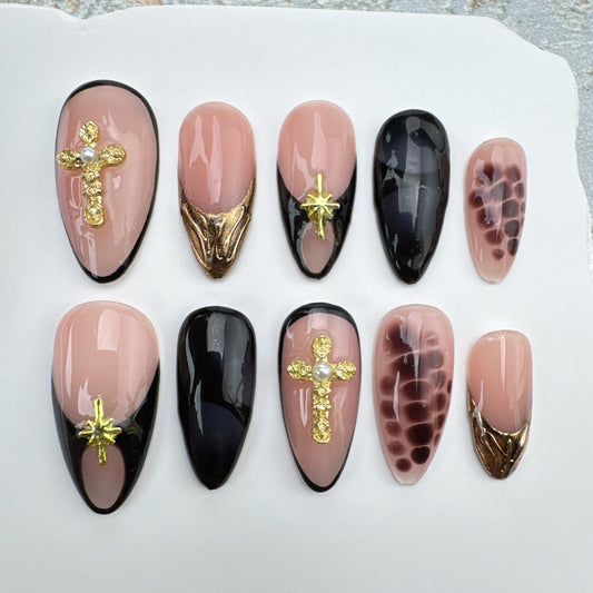 Handmade Nails/custom press on nails/party press on nails/Flakes for nails/Beautiful nails gift/nail art/Long nails/Almond nails