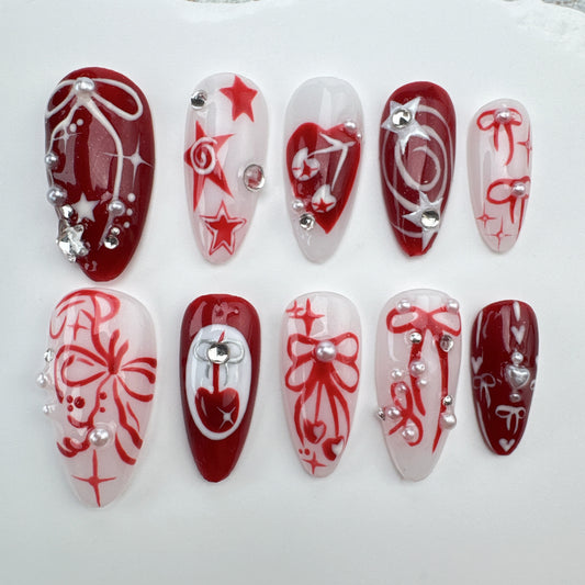 Handmade Nails/custom press on nails/party press on nails/Flakes for nails/Beautiful nails gift/nail art/Long nails/Almond nails