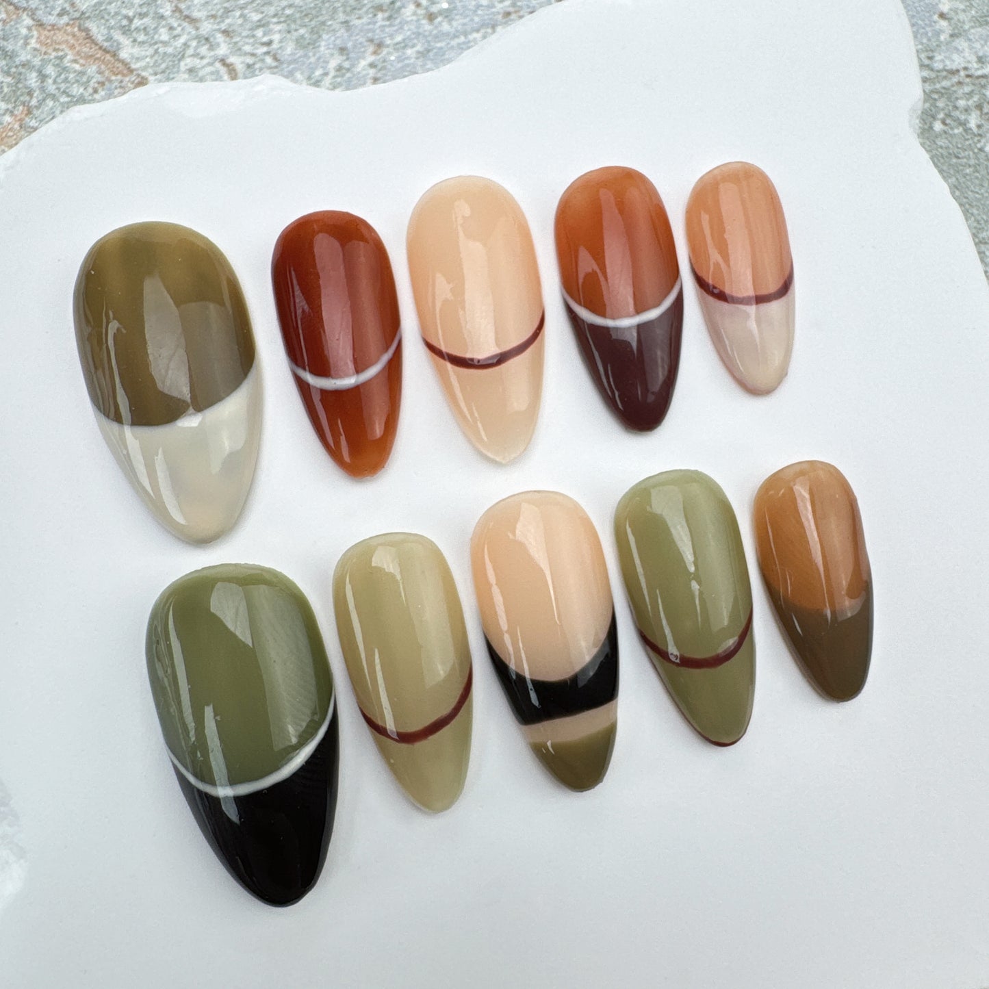 Handmade Nails/custom press on nails/party press on nails/Flakes for nails/Beautiful nails gift/nail art/Long nails/Almond nails